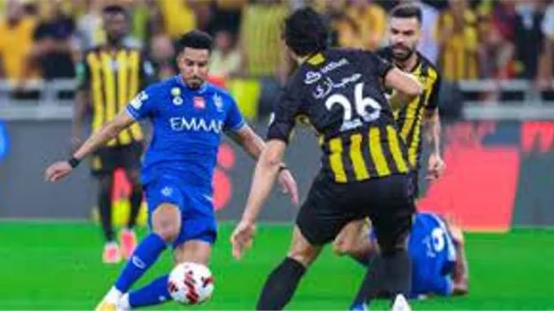 موعد المواجهة النارية بين الهلال السعودى واتحاد جدة بالبطولة العربية