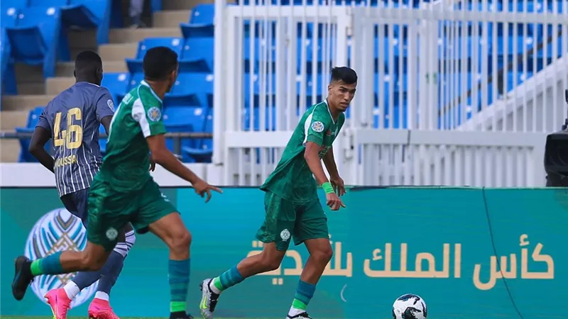 البطولة العربية.. الرجاء يتقدم على الوحدة بهدف في الشوط الأول