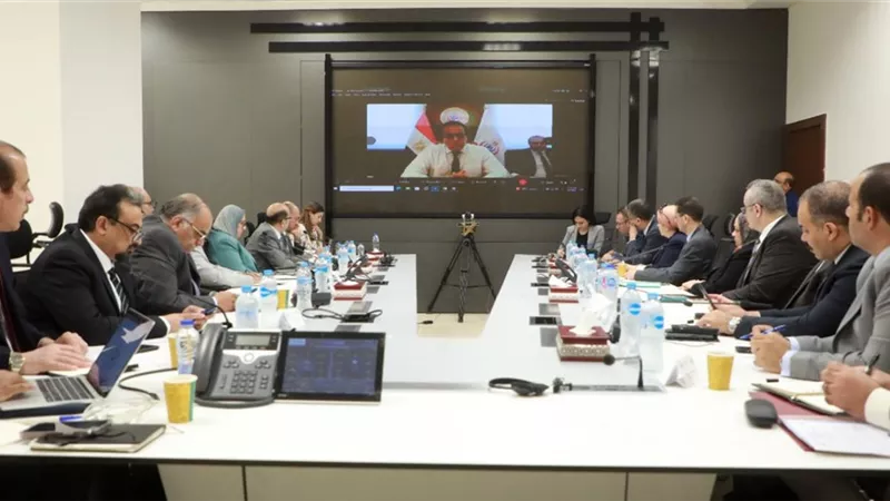 الصحة تنظم يوماً علمياً لتطوير مهارات أطباء الأمراض العصبية