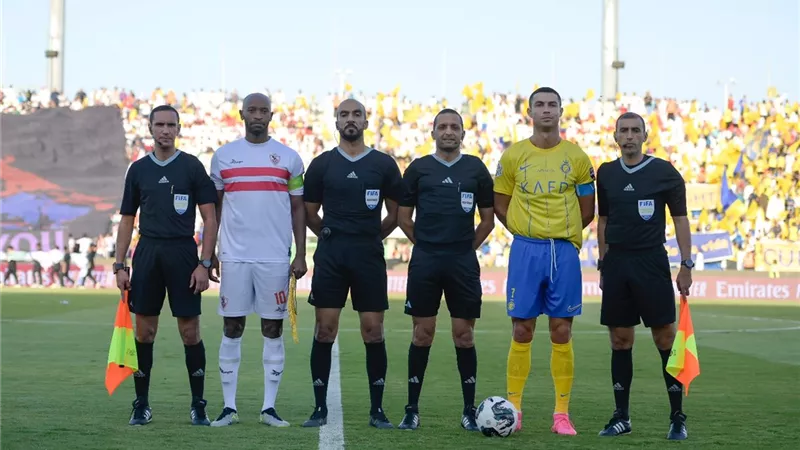 التعادل السلبى يحسم الشوط الأول من مباراة الزمالك والنصر.. فيديو