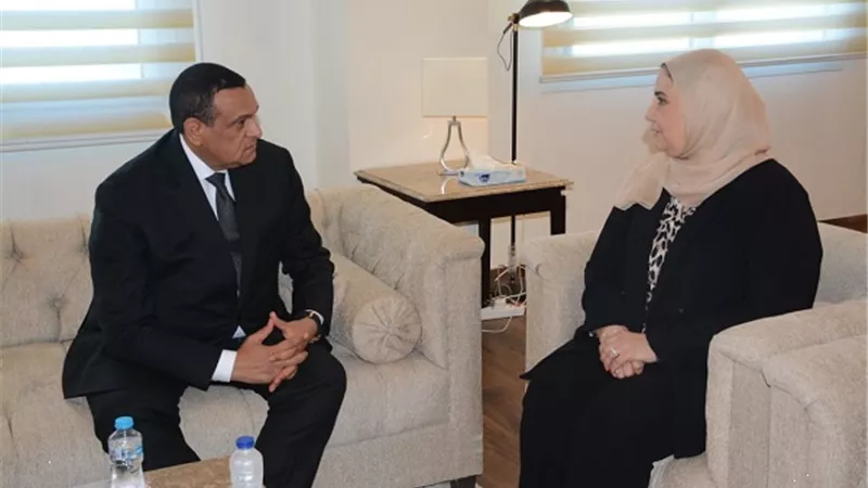 آمنة والقباج يبحثان تعزيز التعاون بين التضامن الاجتماعي والتنمية