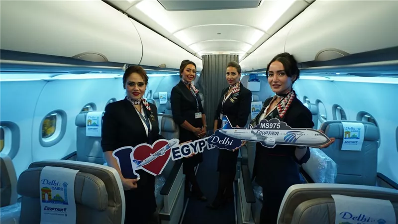 مصرللطيران تطلق أولي رحلاتها إلى العاصمة الهندية نيودلهي ..صور