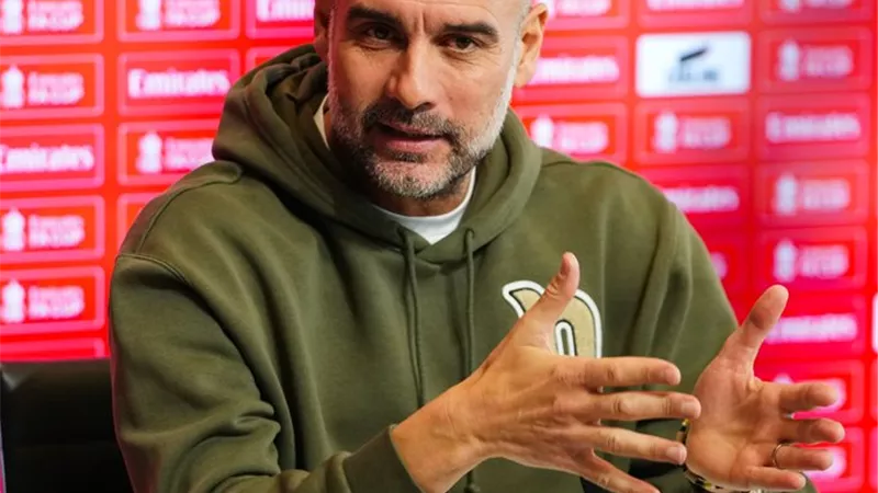 جوارديولا يتحدث عن مواجهة آرسنال ويعلن عن ضم لاعب جديد