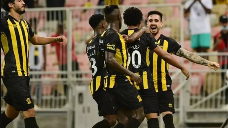 فيديو .. رومارينهو يقلص النتيجة ويسجل هدف اتحاد جدة الاول