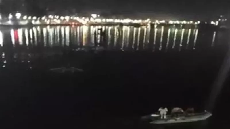 شاب يلقي بنفسه في النيل بالمنصورة للخلافات مع حبيبته