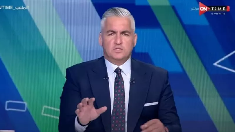 فيديو .. حديث رائع بين أيمن أشرف ونجله وزوجته مع سيف زاهر