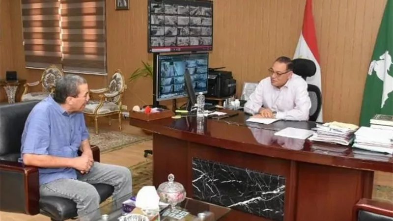 محافظ الشرقية يلتقي المدير الجديد للأ ورمان