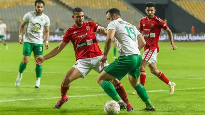 إيقاف جماهير الأهلي والمصري