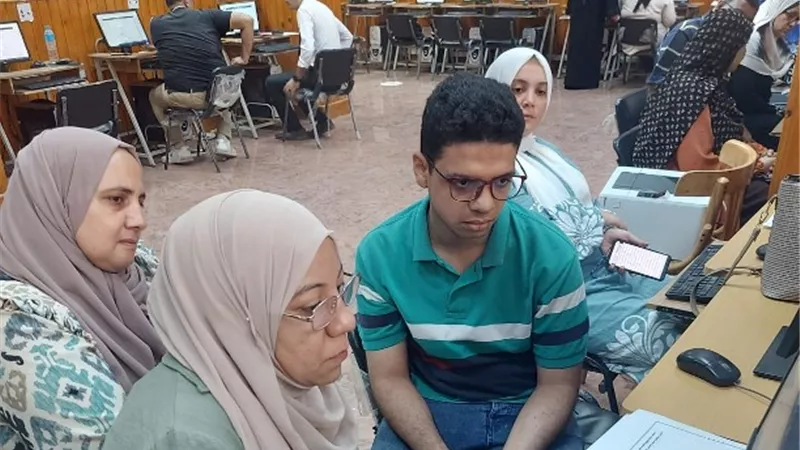 جامعة المنصورة تستقبل طلاب المرحلة الأولى لتسجيل رغباتهم