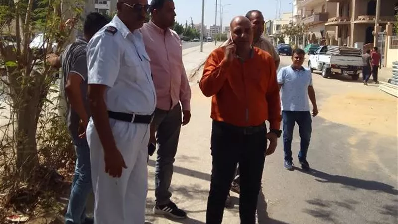 رئيس جهاز الشروق يكشف أسباب التحفظ على معدات المقاولين.. بالصور