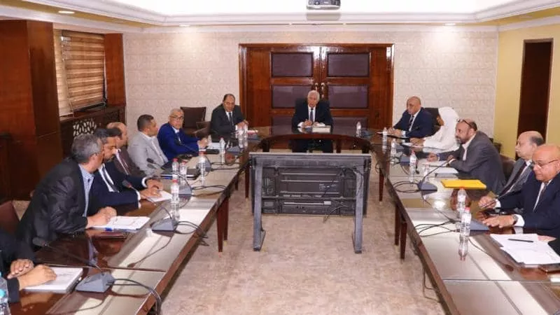 القصير يوجه بدعم للوحدات البيطرية في المحافظات