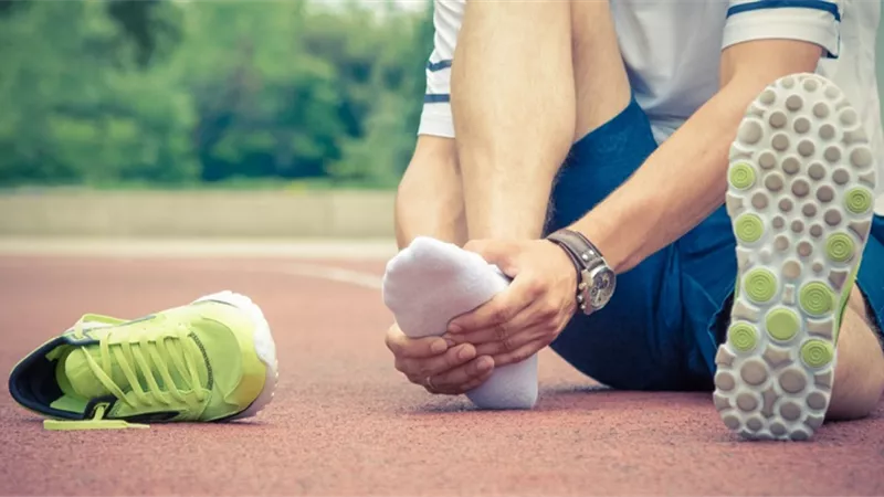 3 نصائح لعلاج تشنجات القدمين بعد ممارسة الرياضة