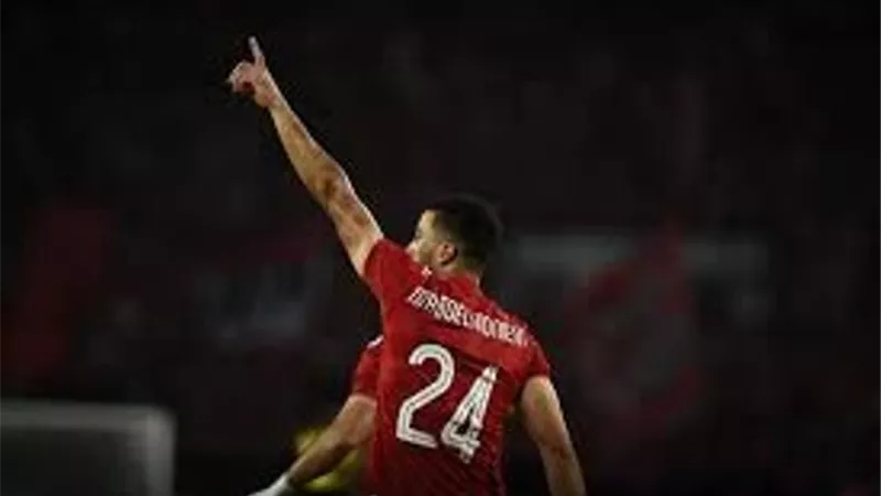 عقب انباء العرض السعودى.. الاهلى: رحيل نجم الدفاع مرفوض