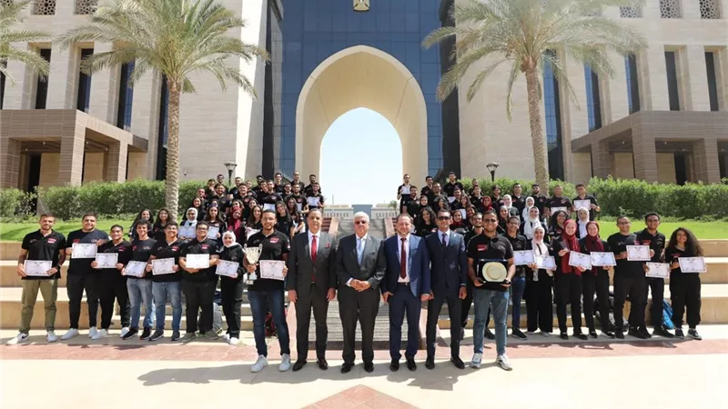 صقر:تدريب أكثر من ٢٥٠٠ طالب وتأهيلهم لسوق عمل تصنيع السيارات