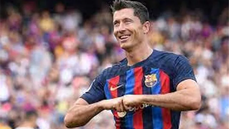 التشكيل المتوقع لبرشلونة فى مواجهة توتنهام اليوم