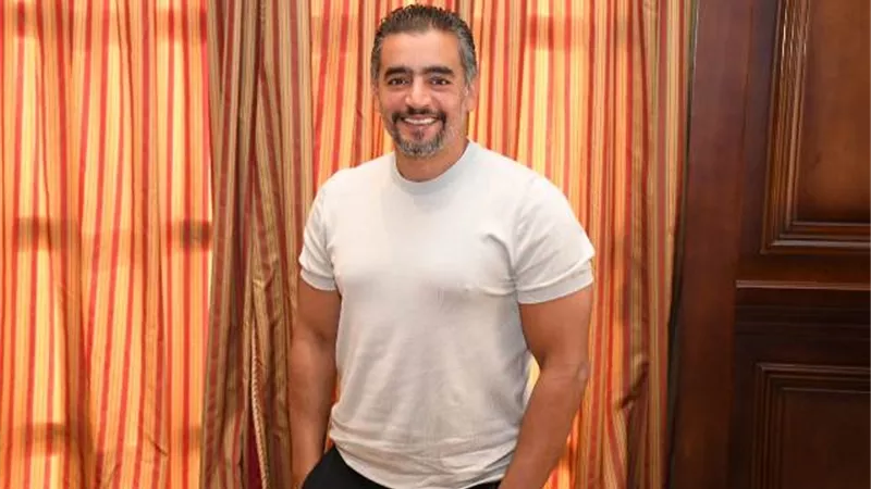 هانى سلامة نجم الدورة الاولى لمهرجان الغردقة لسينما الشباب