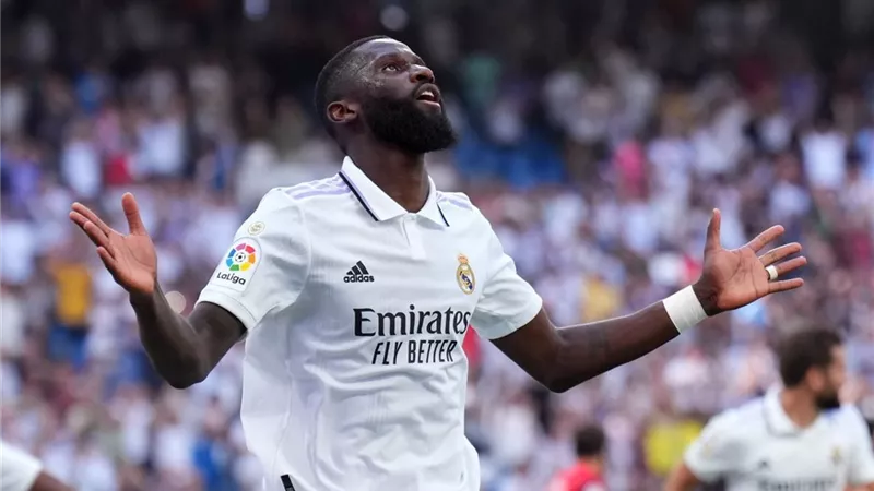 نجم ريال مدريد: أحب الصلاة قبل المباريات والدعاء للجميع