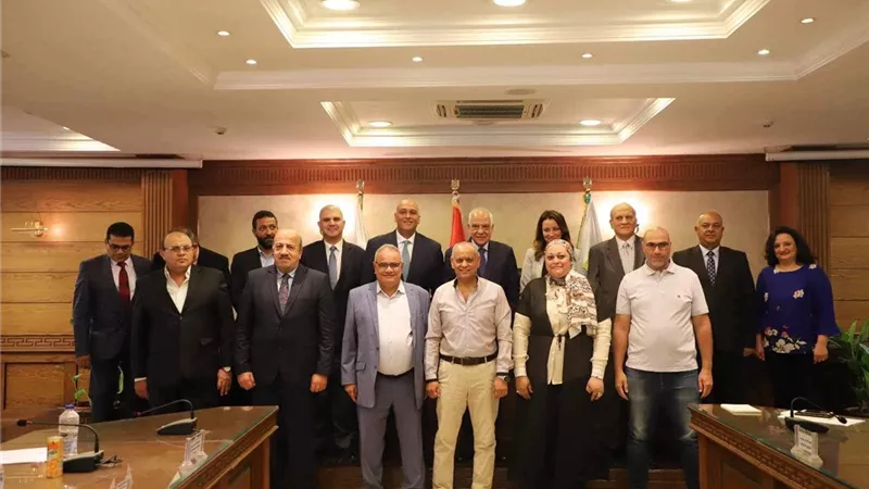تنمية المشروعات يضخ 38 مليون جنيه لتطوير ميت عقبة وأرض اللواء