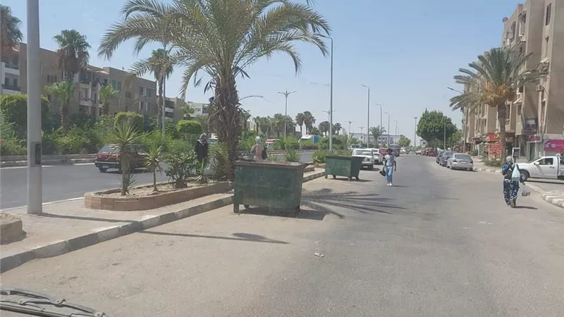 جهاز مدينة العبور يشن حملة مكبرة يومية بكافة احياء المدينة
