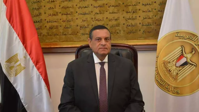 آمنة يصدر حركة محليات محدودة تتضمن 13 قيادة في عدد من المحافظات