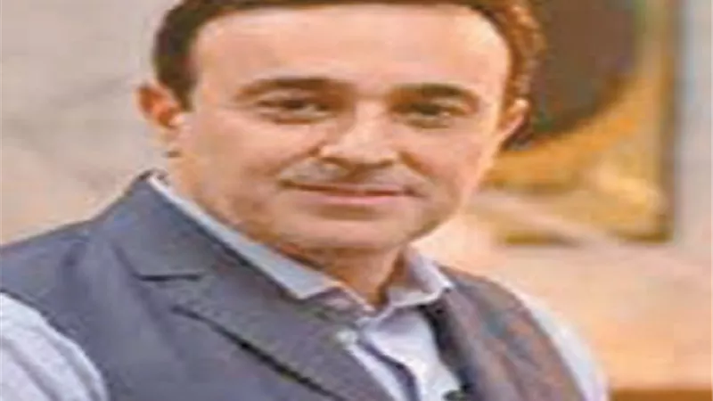 صابر الرباعي يحتفل بتخطي 