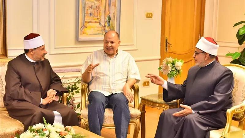 سعد: يلتقي رئيس جامعة الأزهر لبحث سبل التعاون للمشروعات القومية