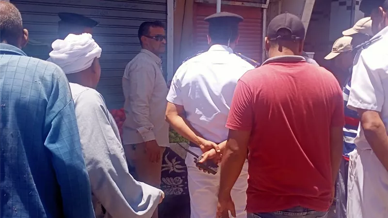 تحرير ٢٤ محضر وتنفيذ ٢٦ قرار إزالة إدارية فى حملة مرافق بالأقصر