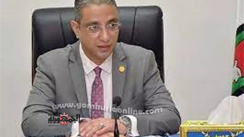 محافظ الفيوم سحب عينات من مياه بحيرة قارون