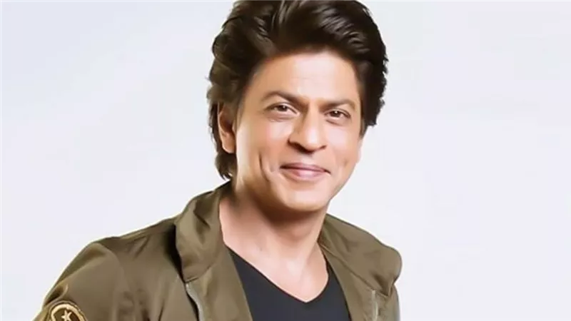 شاروخان يحمس جمهوره لشخصيته الجديدة لفيلم Jawan