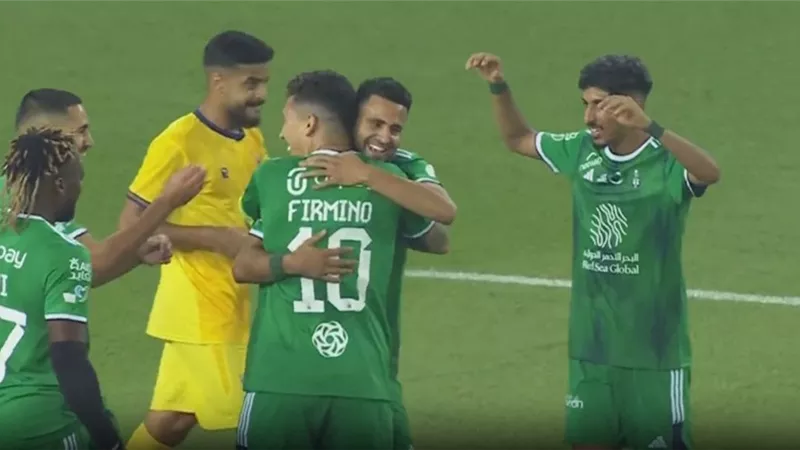 شاهد .. هاتريك للبرازيلى فيرمينو أمام الحزم