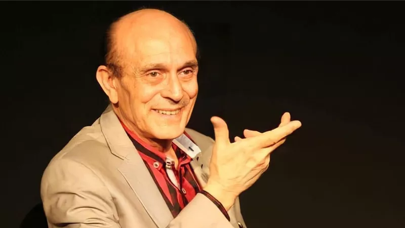 الثلاثاء .. الفنان محمد صبحى يلتقى بجمهوره بـ ساقية الصاوى