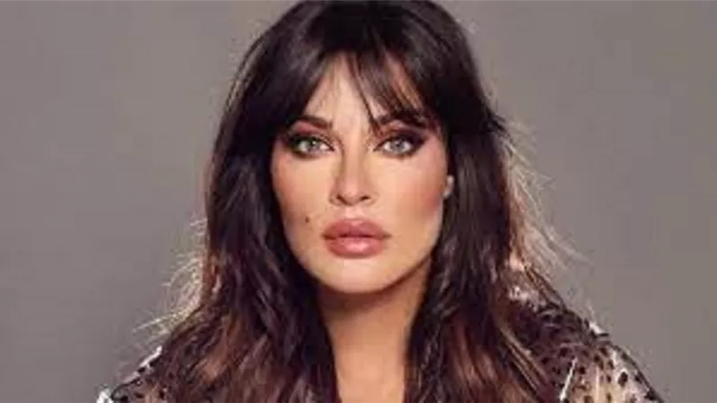 نادين نسيب ترد على منتقدى ابنتها 