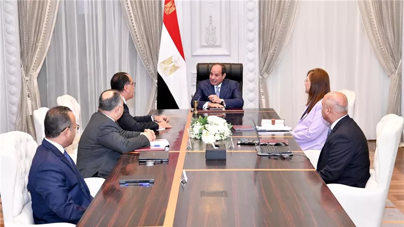 الأنباء الكويتية تبرز توجيه الرئيس بتعزيز خطوات الدولة نحو توطين الصناعة