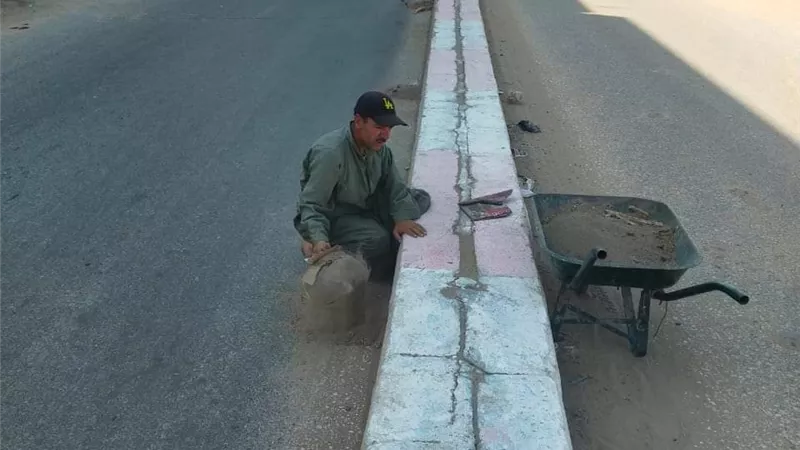 حملات مكثفة لتسوية وتمهيد الطرق ونظافة بقرى وأحياء مركز سمالوط
