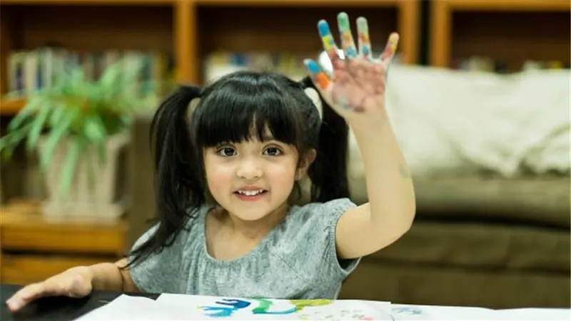 5 علامات تدل على ان طفلك عبقري صغير