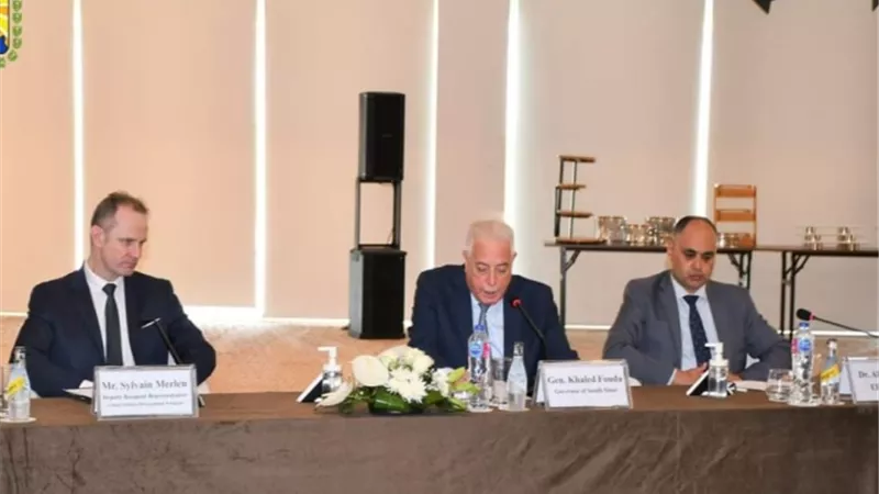 محافظ جنوب سيناء يشارك فى ورشة عمل شرم الشيخ مدينة خضراء