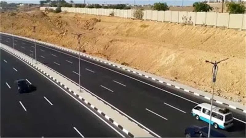 تحويلات مرورية لتنفيذ أعمال كوبري مشاه بمحور حسب الله الكفراوي بالقاهرة