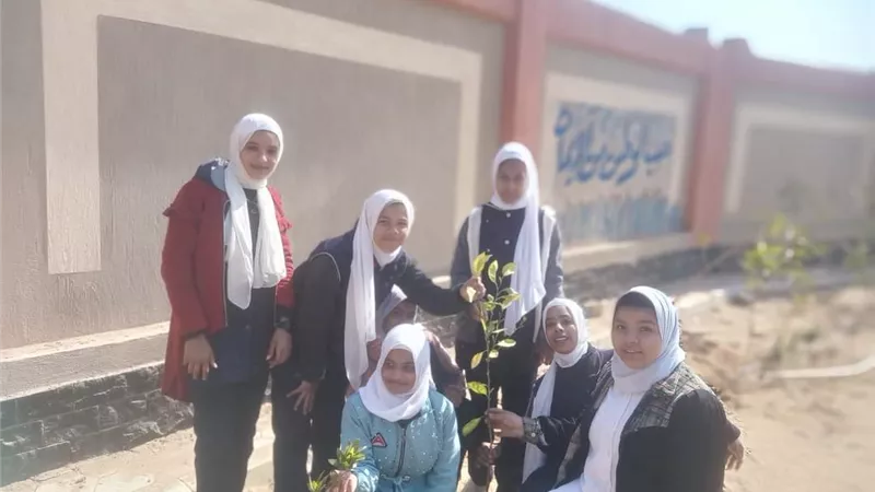 مبادرة زراعية بمدرسة المهندس الراجحي بنجع حمادي