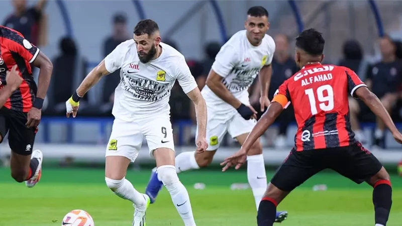 بالفيديو .. شاهد ثلاثية اتحاد جدة أمام الرائد فى الدورى السعودى