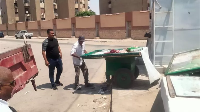 حملة لرفع الإشغالات بحي ثالث الإسماعيلية