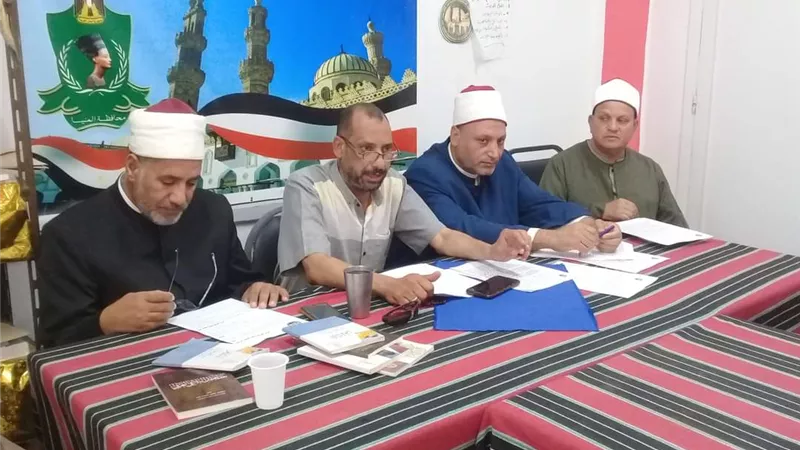 خريجي الأزهر بالمنيا يعقد ندوة بعنوان قراءة في كتاب القول الطيب