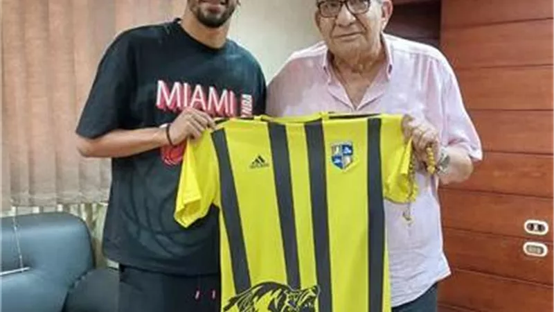المقاولون العرب يضم نجم الاتحاد السكندرى موسمين