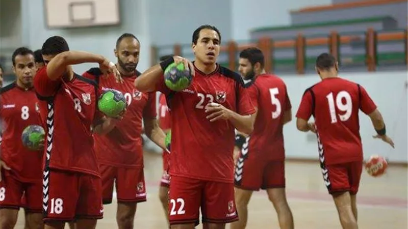 الأهلي يتخطي بطل مقدونيا 34 /23 ببطولة 