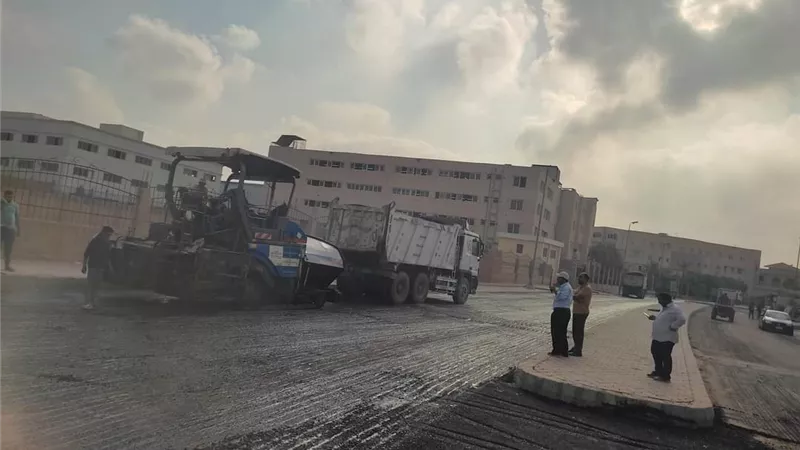 رئيس الجهاز: رفع كفاءة الطرق بمدينة العبور