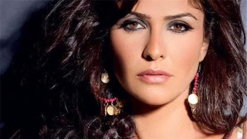 بسمة توجه رسالة لصناع فيلم 