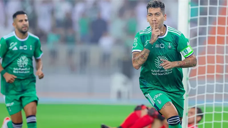 الدورى السعودى .. فيرمينو يفوز بجائزة أفضل لاعب بالجولة الأولى