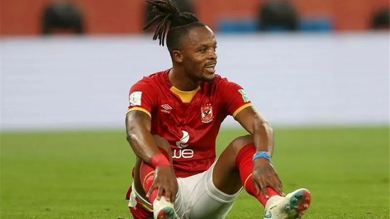 الأهلي يفسخ تعاقده مع والتر بواليا