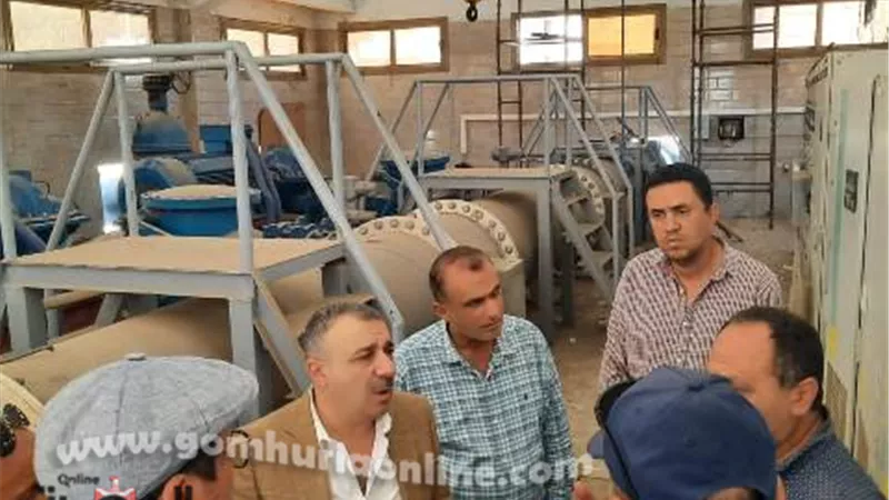 رئيس مياه دمياط يتابع الأعمال بمحطات المياه والصرف الصحى