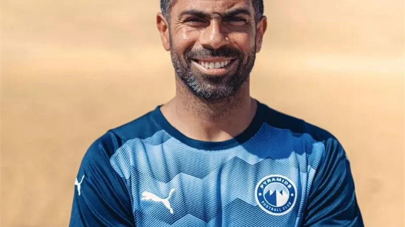 بيراميدز يعلن تجديد التعاقد مع أحمد فتحي