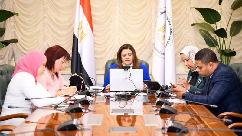 وزيرة الهجرة تدعو بسرعة التسجيل في مبادرة 